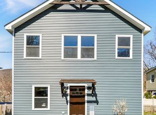 27 Windermere Ave, Greenwood Lake, NY 10925
