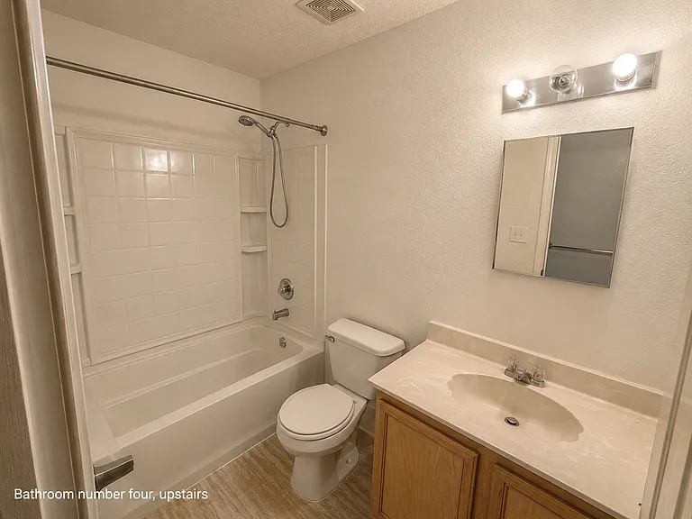 511 Travis Ranch Trl — Photo 36