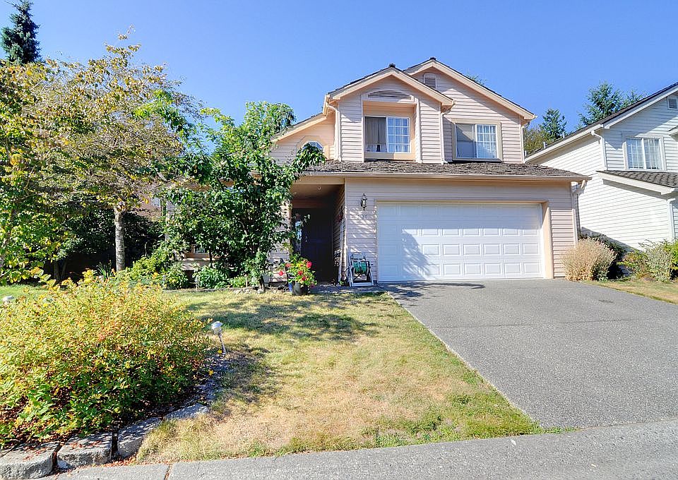 1st image of 2127 162nd Pl SE