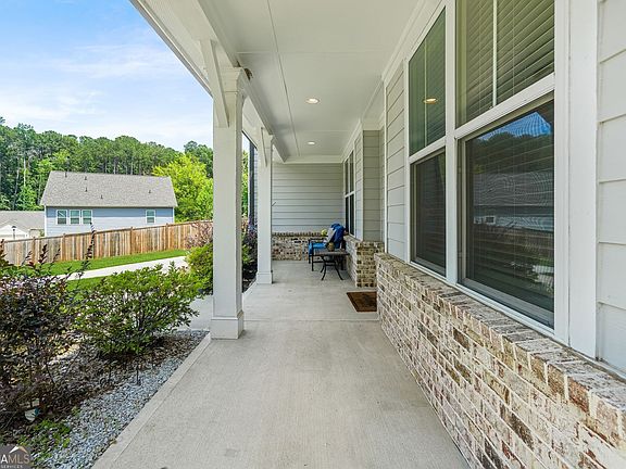 5th image of 41 Riverrock Trl