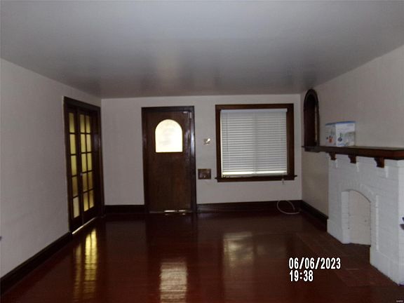 2nd image of 8508 Drury Ln