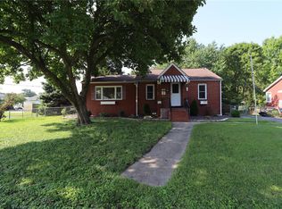 121 Mounds Ave, Collinsville, IL 62234