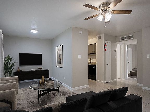 Ashford Santa Fe Living Room