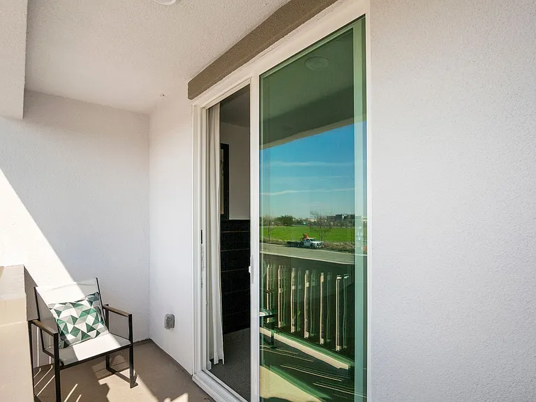 Spacious Townhomes in Provence at Natomas — Photo 90