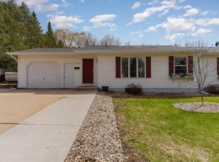 402 7th St NE, New Prague, MN 56071