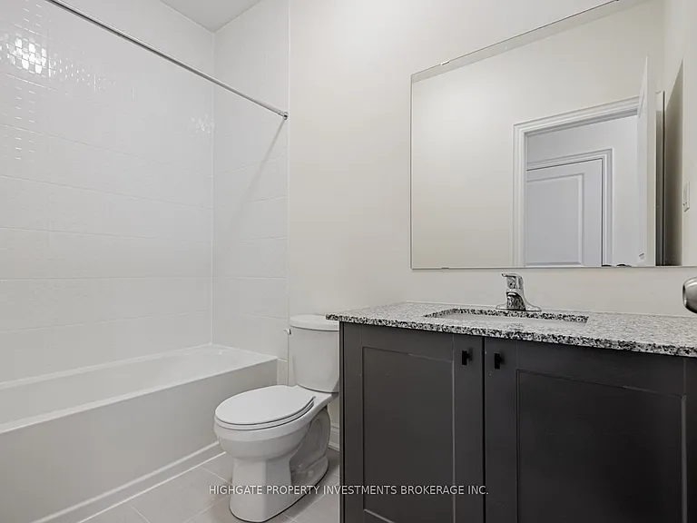 71 Donald Ficht Cres — Photo 31