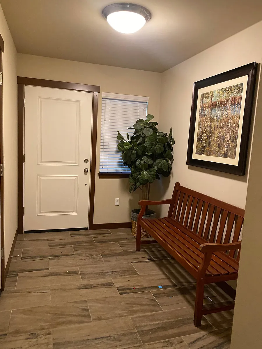 Entrance hall, there is a closet for your coats or just an extra storage as soon as you enter - 7236 212th St SW #D