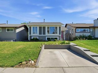 420 N Summerwood Pl SE, Airdrie, AB T4B1W7