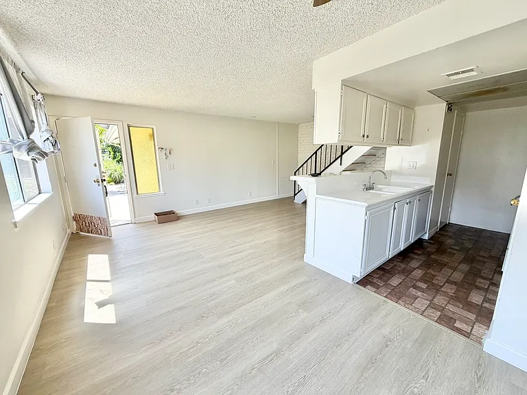 18231 Camino Bello #2 — Photo 8