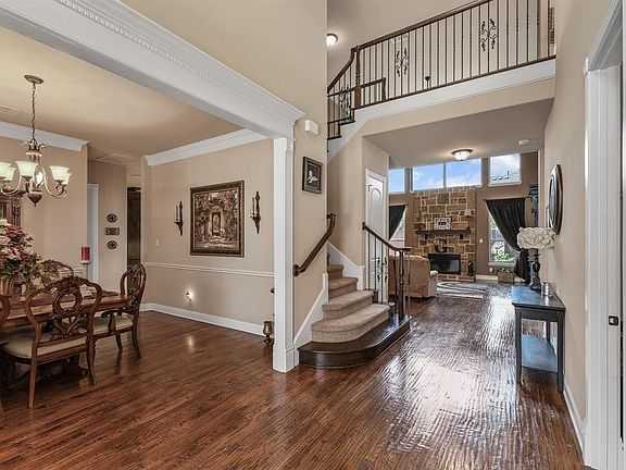 5th image of 3605 Pearl Ln