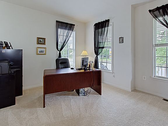5th image of 42640 Legacy Park Dr