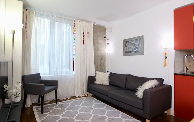1st image of 954 Bergen St APT 2F
