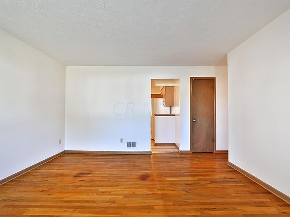 5th image of 1091 Urban Dr