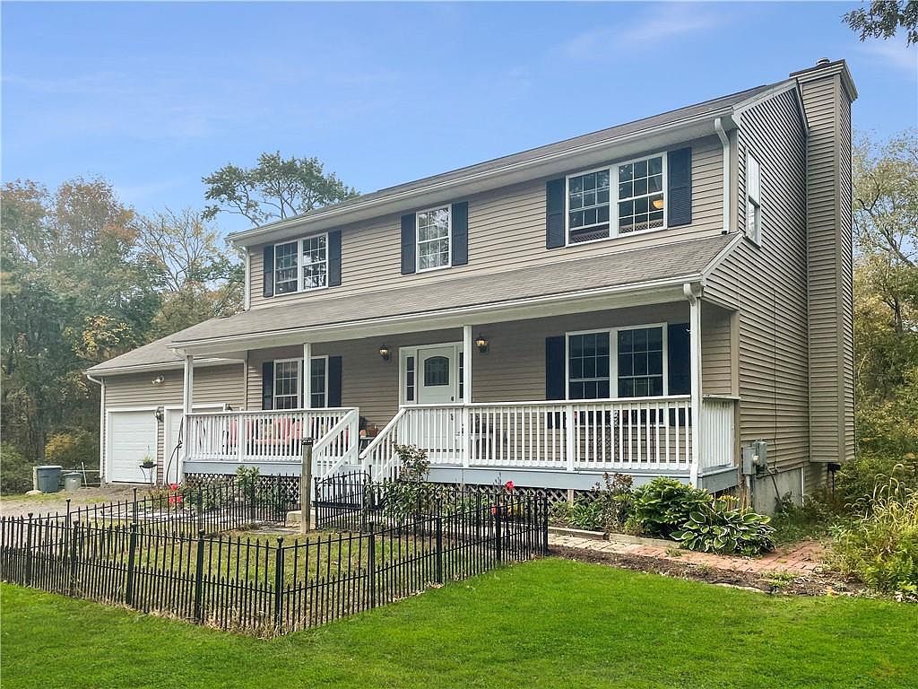 635 S County Trl, Slocum, RI 02877 | Zillow