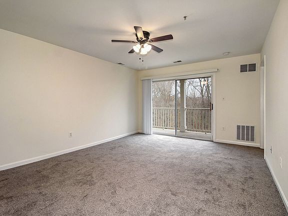 3rd image of 13203 Astoria Hill Ct APT B