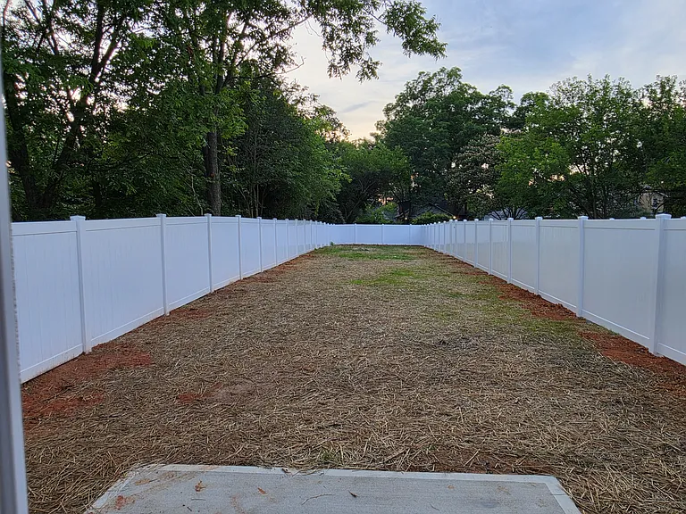 335 S Broad St — Photo 31