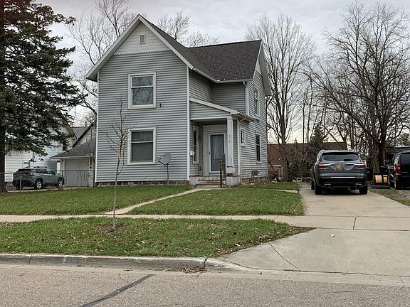 2nd image of 516 E Grand River Ave
