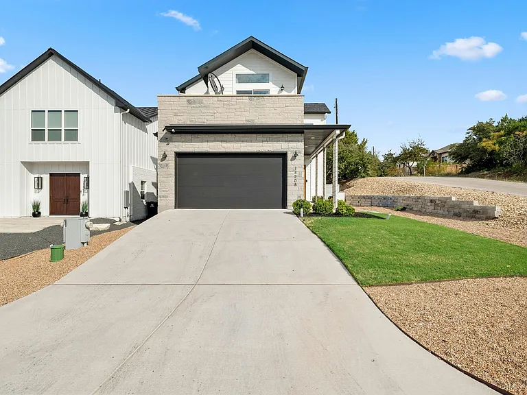 14908 Oklahoma St — Photo 38
