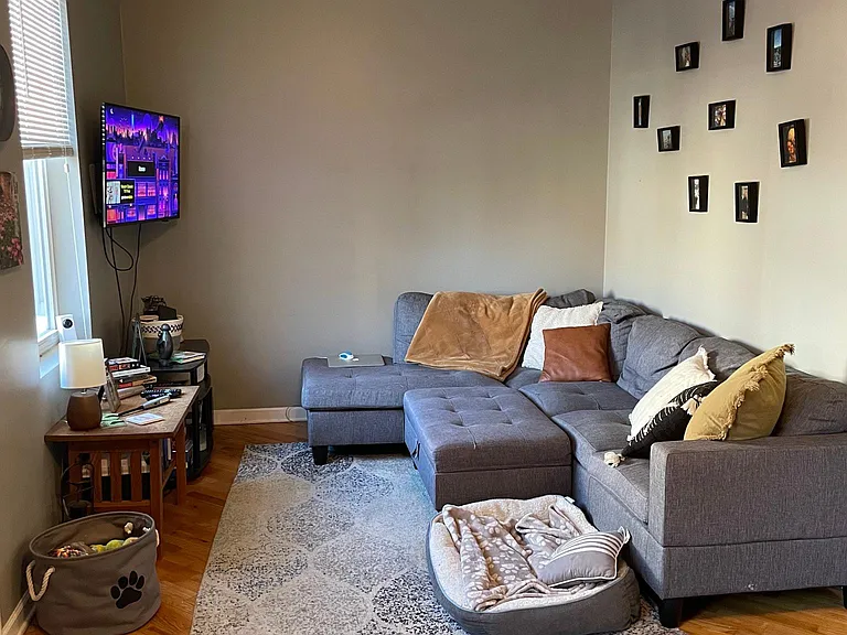 733 N Noble St #3R — Photo 7