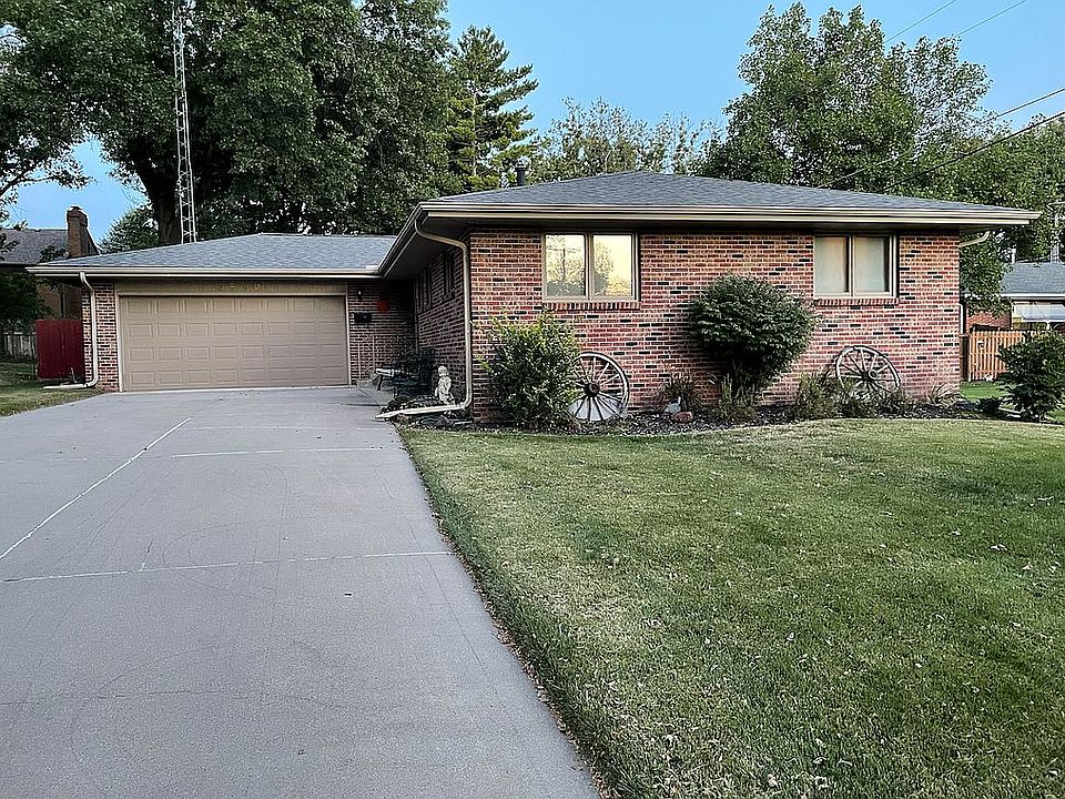1st image of 2540 Marilynn Ave