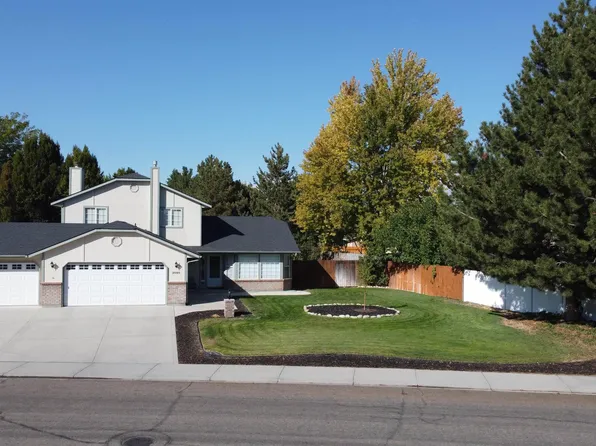 2050 W Sandalwood Dr, Meridian, ID 83646