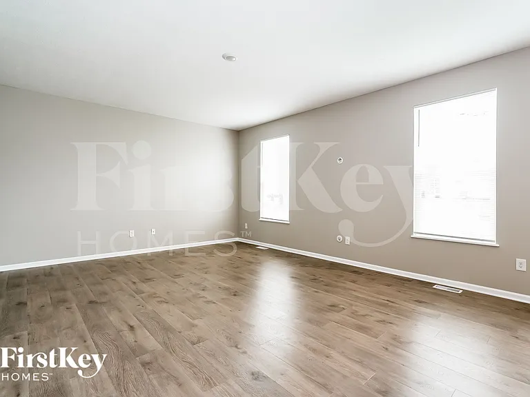 248 Faulkner Dr — Photo 5