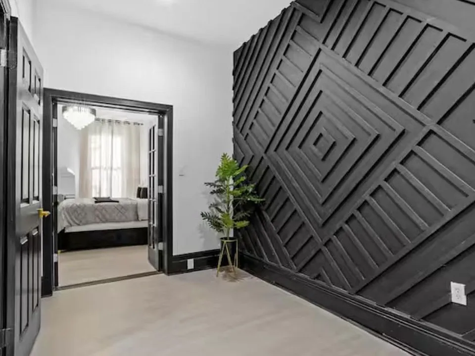 204 Academy St #1