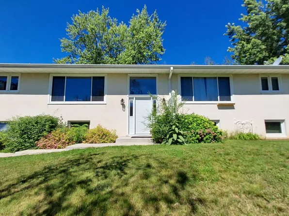 Bashiba Ba, 438 Jacobs Ln APT 3, Hudson, WI 54016