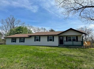 10989 Delbridge Rd, Potosi, MO 63664