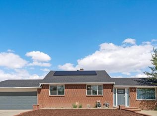 1960 Oakland St, Aurora, CO 80010