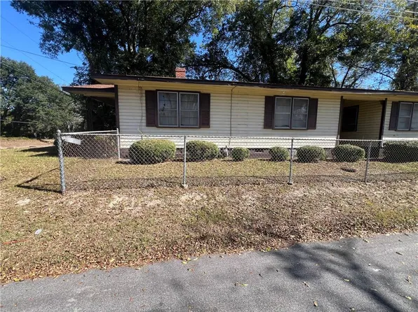 813 W Franklin St, Sylvester, GA 31791
