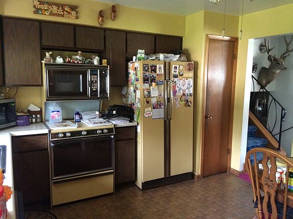4th image of 621 N Roberta Ave