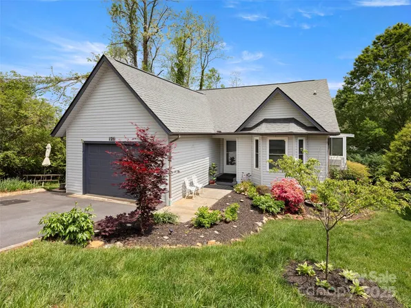 126 Cimarron Dr, Asheville, NC 28803