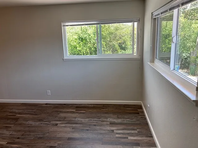 1304-1306 Leafwood Dr — Photo 6