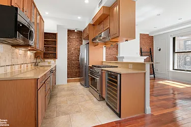 Rented by Brown Harris Stevens