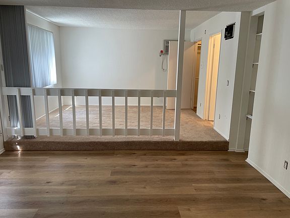 4th image of 10963 Whipple St #7