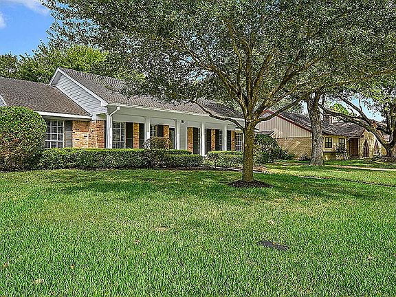2nd image of 2307 Rosefield Dr