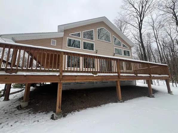 27 French Rd, North Bangor, NY 12966