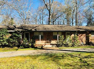 1019 Palmer Ave, Signal Mountain, TN 37377