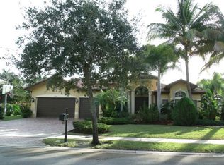 3796 Saratoga Ln, Davie, FL 33328