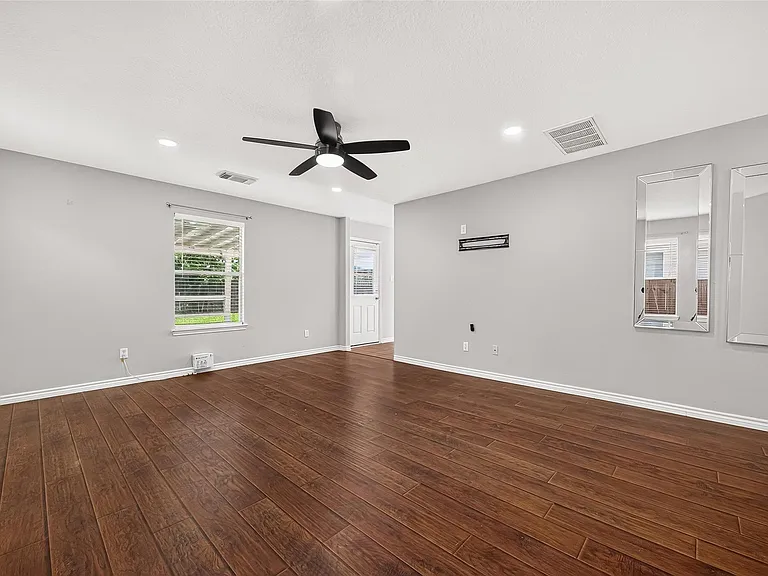 19210 Moss Meadow Ln — Photo 8