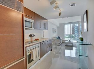 465 Brickell Ave APT 904, Miami, FL 33131