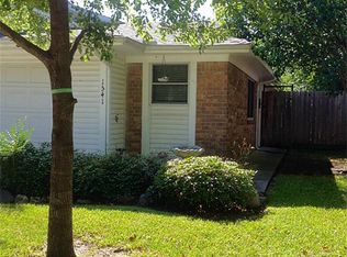 1541 Silverpines Rd, Houston, TX 77062