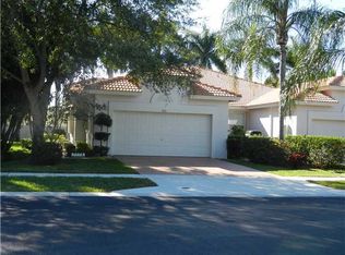 9691 Crescent View Dr S, Boynton Beach, FL 33437