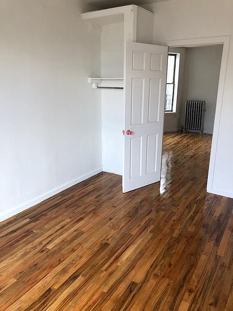 1st image of 1562 Minford Pl