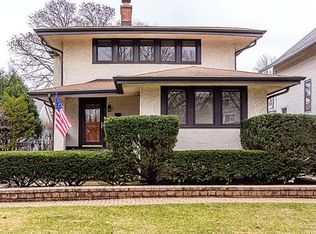 609 Clinton Pl, River Forest, IL 60305