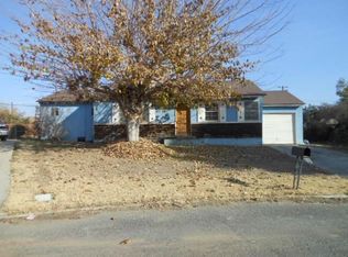 4520 Mesa Dr, Bakersfield, CA