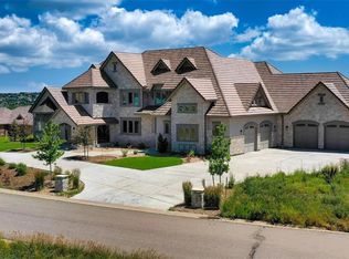 7028 S Ensenada St, Centennial, CO 80016