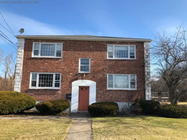 8 Abington Ave, Holbrook, MA 02343