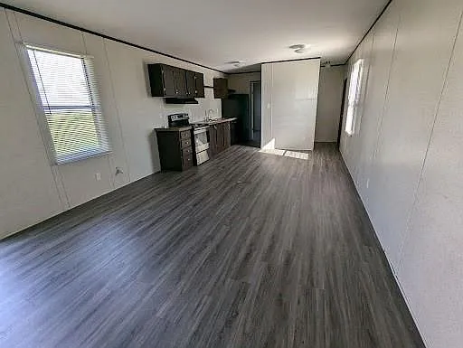 217 China Garden Ln — Photo 1